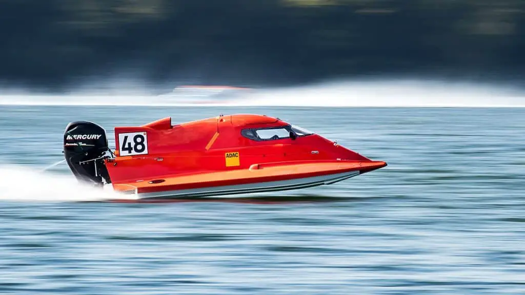 Water-Sports-Equipment-boat-racing